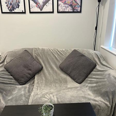 Pineridge Snug Apartment Уексфорд Екстериор снимка